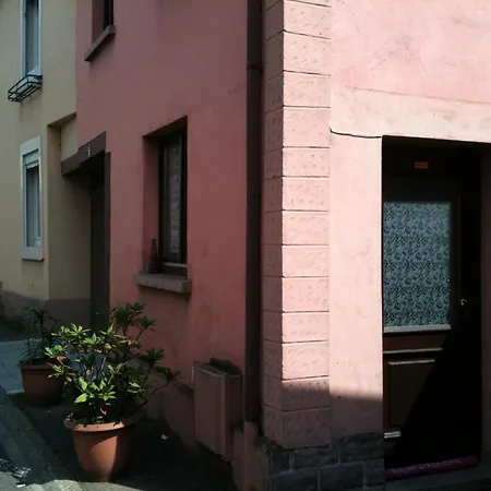 Petite Maison Alsacienne 度假居 *